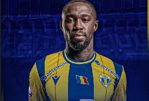 Ghanaian Midfielder Nana Boateng Returns to Romania, Signs with FC Petrolul Ploiești