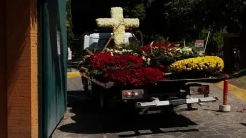 Reuters A truck transporting a flower‑covered cross enters the Recinto de la Paz cemetery, where, according to local media, the body of cartel leader Nemesio Oseguera Cervantes, known as “El Mencho,” who was killed on February 22 in a military operation in the state of Jalisco, was brought following his wake, in Zapopan, Mexico, March 2, 2026.
