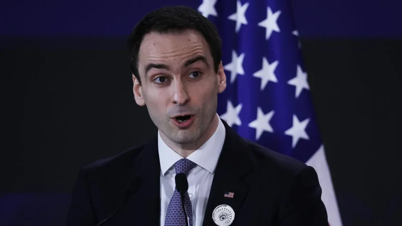 White House Sounds Alarm on Industrial-Scale AI Theft by Chinese Entities