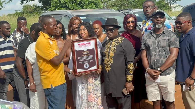 Nana Yaw Basoa Donates $15,000 Medical Incubator to St. John of God Hospital to Mark 40th Anniversary
