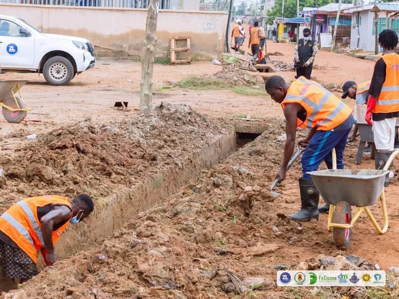 Ghana Intensifies Flood Mitigation as NADMO and Zoomlion Partner for Nationwide Drainage Desilting