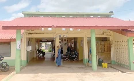 The entrance of the Wa Municipal hospital