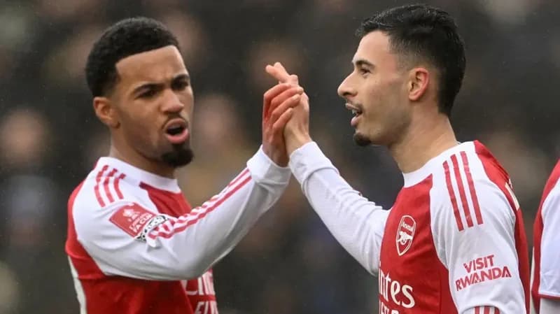 Arsenal Intensifies Transfer Activity with Ezri Konsa Pursuit and Potential Gabriel Martinelli Sale