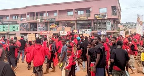 Some residents of Dome-Kwabenya, Comet, Berekuso, Agyementi and Kitase during the demonstration