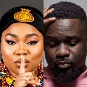 Entertainment Critic Sally Mann Blasts Sarkodie Over 'Fake' Relationship Claims and Stonebwoy Snub