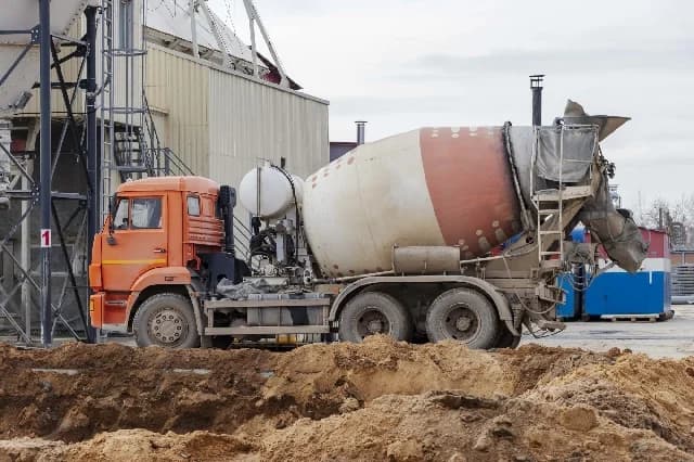 Ghana Police Service Announces Accra-Tema Concrete Truck Ban and New Pragyia Regulations in Dormaa East