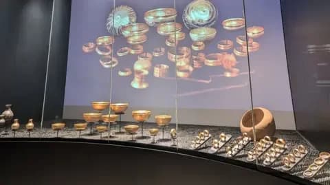 MUVI Villena Museum Bowls and jewels taken from the Villena museum on Thursday