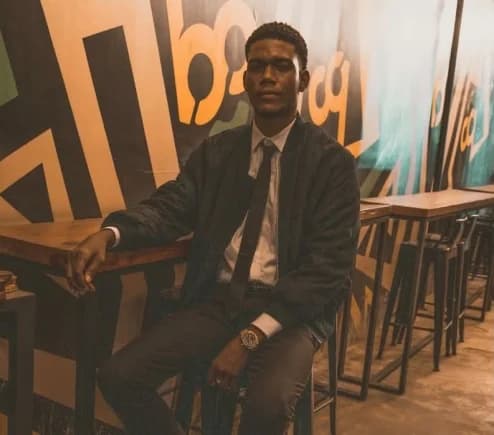 Fear of ridicule stalls new acts —DEKSTA