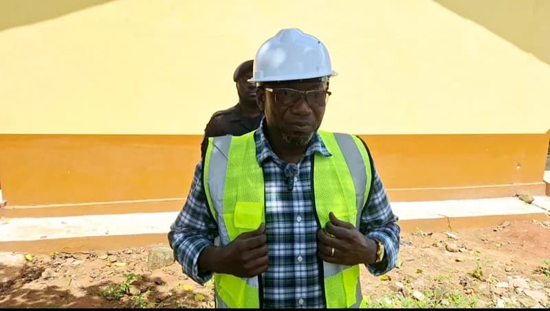 Bono East Regional Minister Francis Owusu Antwi Inspects Transformative Education and Health Infrastructure in Nkoranza South