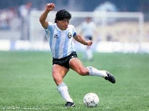 Leopoldo Luque faces 12-year sentence request over Maradona death