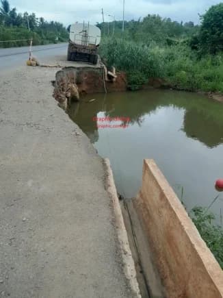 VIDEO: Akyerensua-Hwidiem road safety hazard unresolved 4 months after citizen journalist's report