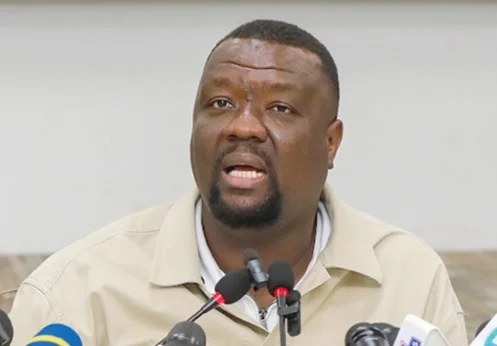 Julius Neequaye Kotey extends DVLA regional office hours to 10pm