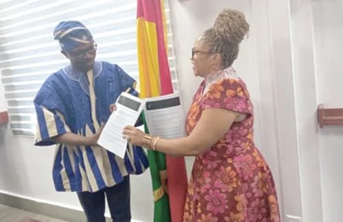 Eric Adjei (left), CEO of NEIP, and Louv Ford CEO of SWIM, exchanging the signed MOU