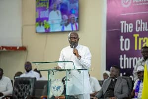 Mahamudu Bawumia labels Ghana's current state a "paper economy"