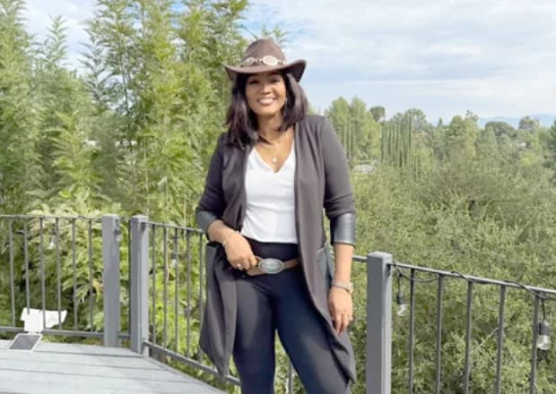 Omotola Jalade Ekeinde condemns growing culture of begging in Nigeria