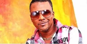 Slim Buster challenges DJ Slim over "wack" dancer comments