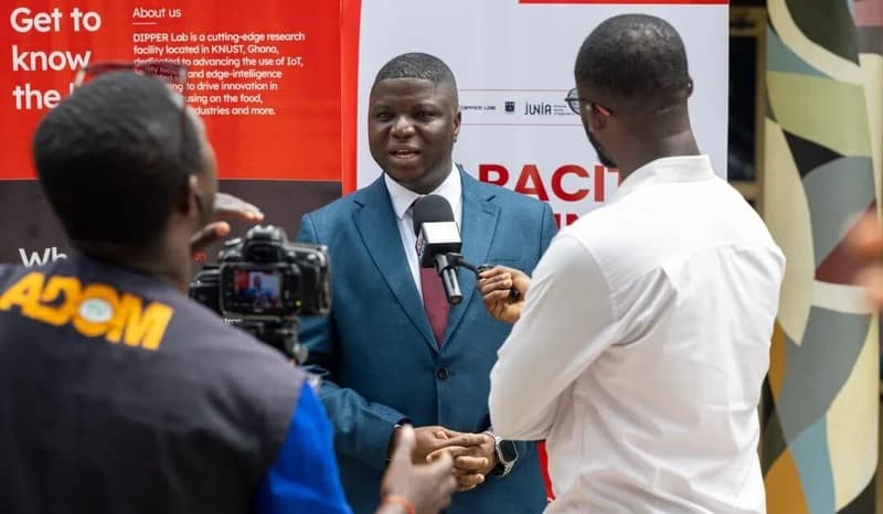 Ghanaian researchers use AI to increase solar panel efficiency to 30%