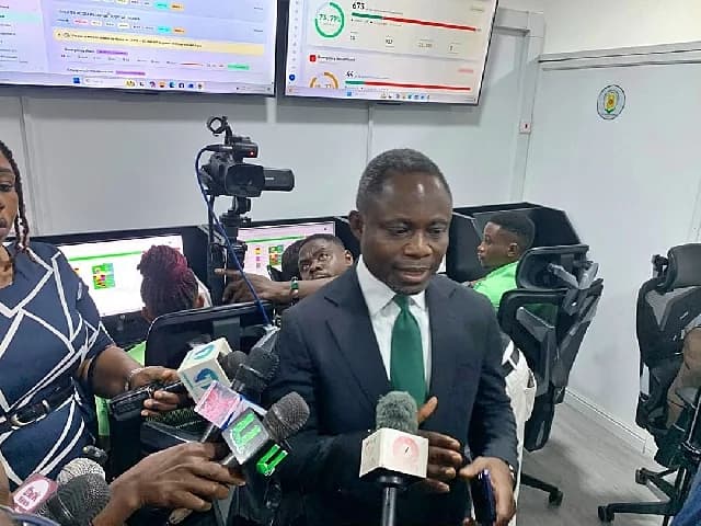 Kwabena Mintah Akandoh unveils real-time hospital bed monitoring system