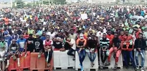 Lagos police disperse #EndSARS memorial protesters with tear gas