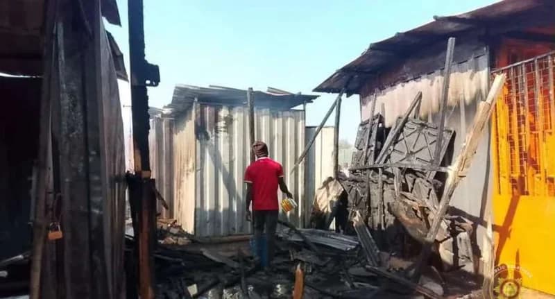 Darkuman fire destroys nine containers and five vehicles