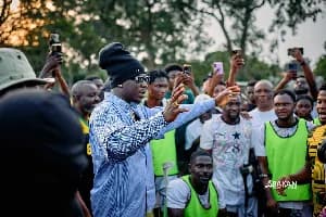 Stonebwoy donates GH‵100,000 to Black Challenge World Cup campaign