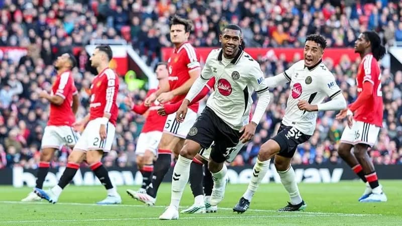 Bournemouth beats Manchester United 3-0 at Old Trafford