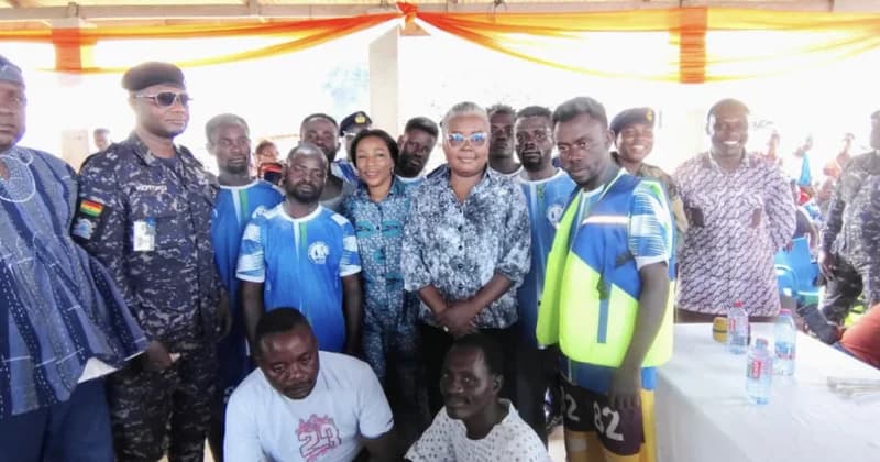 Emelia Arthur thanks Togo and Benin for rescuing seven fishers