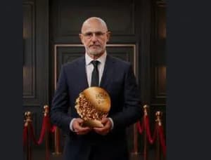 Luis de la Fuente wins 2026 Men’s Coach of the Year award