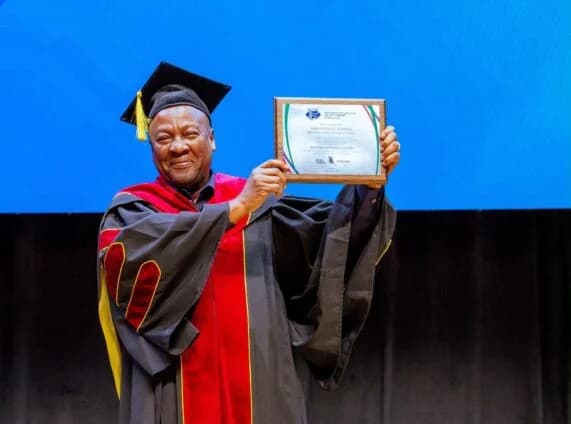 President Mahama receives Honorary Doctorate from RUDN University