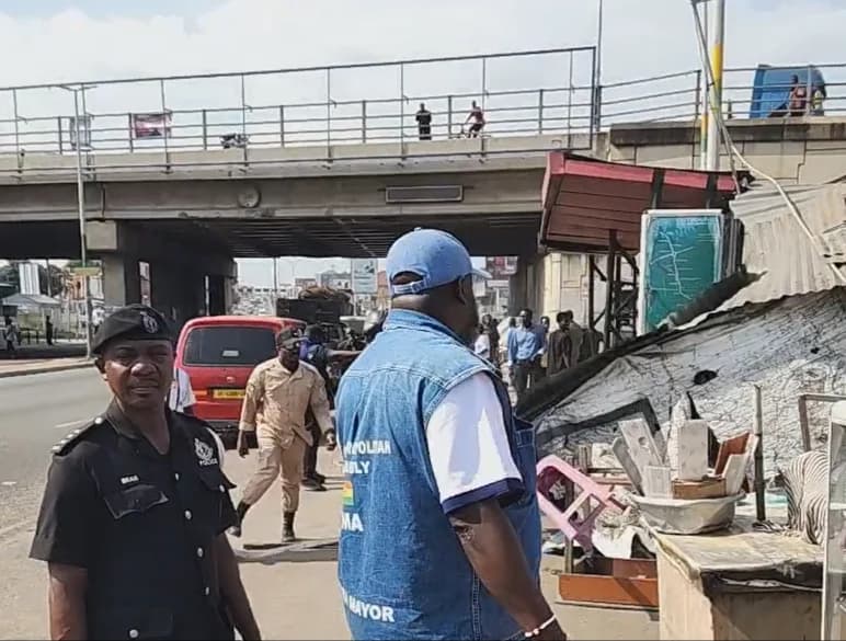 AMA clears unauthorized structures around Achimota Ayalolo bus stop