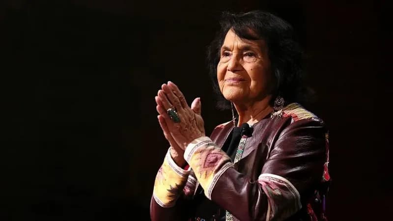 Dolores Huerta, co-founder of United Farm Workers Union, dies at 96
