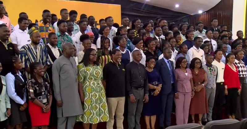 MTN Ghana Foundation awards scholarships to 500 students and teachers